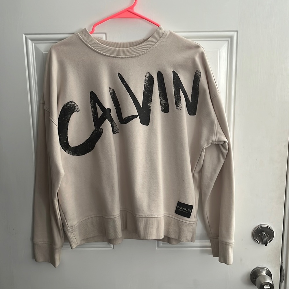 Calvin Klein tan performance sweatshirt size large. Super cute!